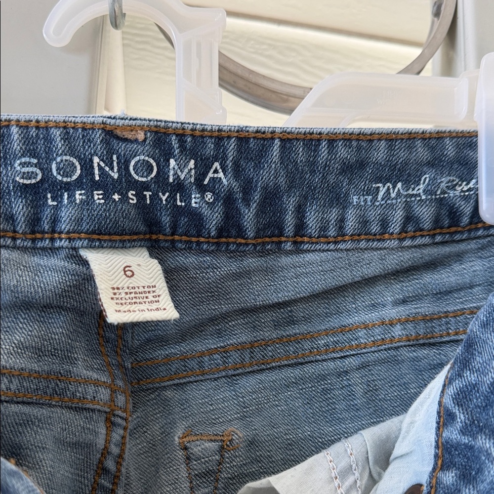 Women's Blue Boot Cut Jeans Size 6